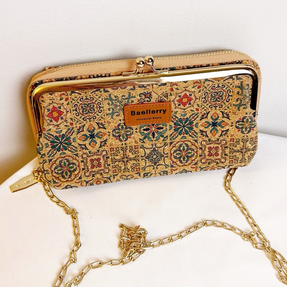 Baellerry crossbody wallet
